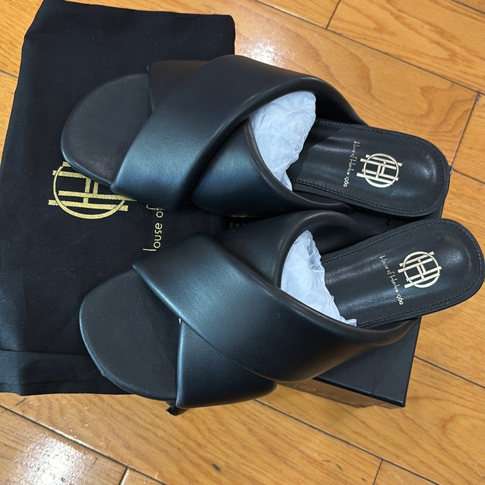 House of Harlow Samman Slide in Black, Size: 7 - Picture 8 of 13
